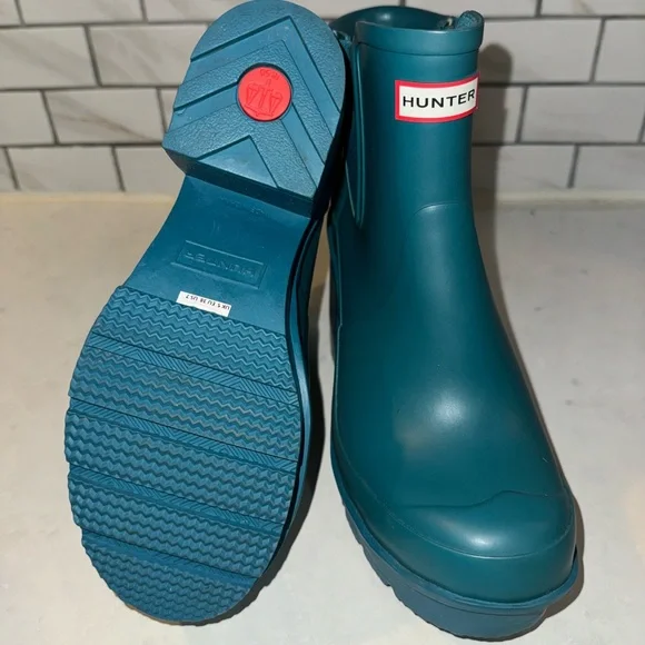 RARE Hunter Block Heel Chelsea Rain Boots - Picture 4 of 7